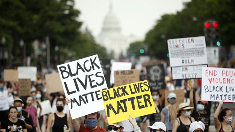 Протести срещу расизма разтърсват САЩ и света | StandartNews.com