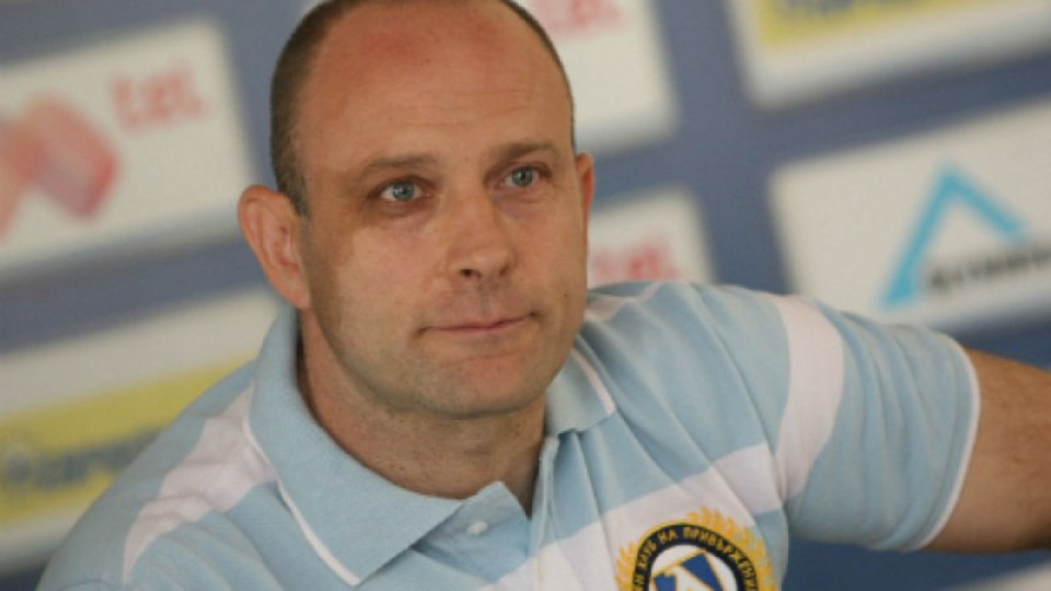 Тити Папазов каза кой да е треньор на Левски | StandartNews.com