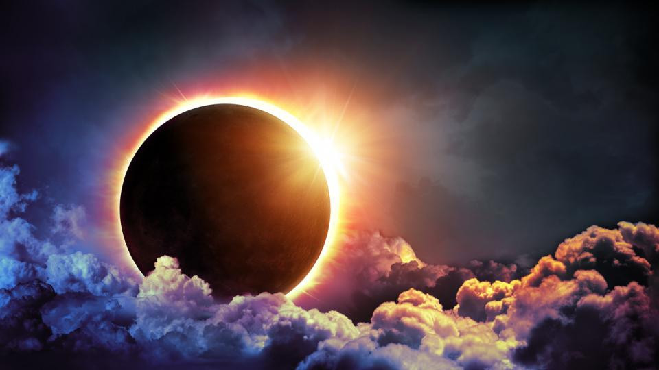 Черно слънце обръща живота ни | StandartNews.com