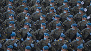 Руската армия пак репетира Парад на победата