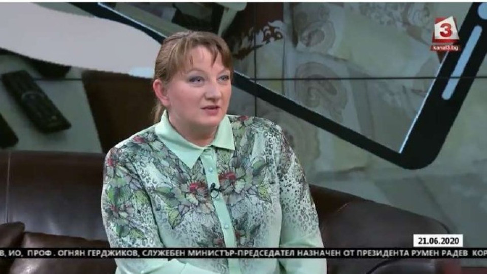 Сачева: Фокусът ни да е кризата, а не компроматите | StandartNews.com