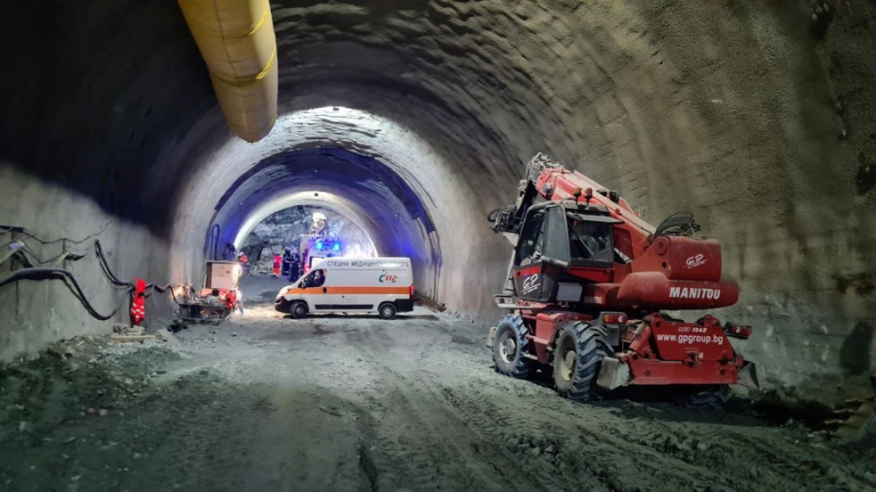 Пострадалите в тунел "Железница" са стабилни | StandartNews.com
