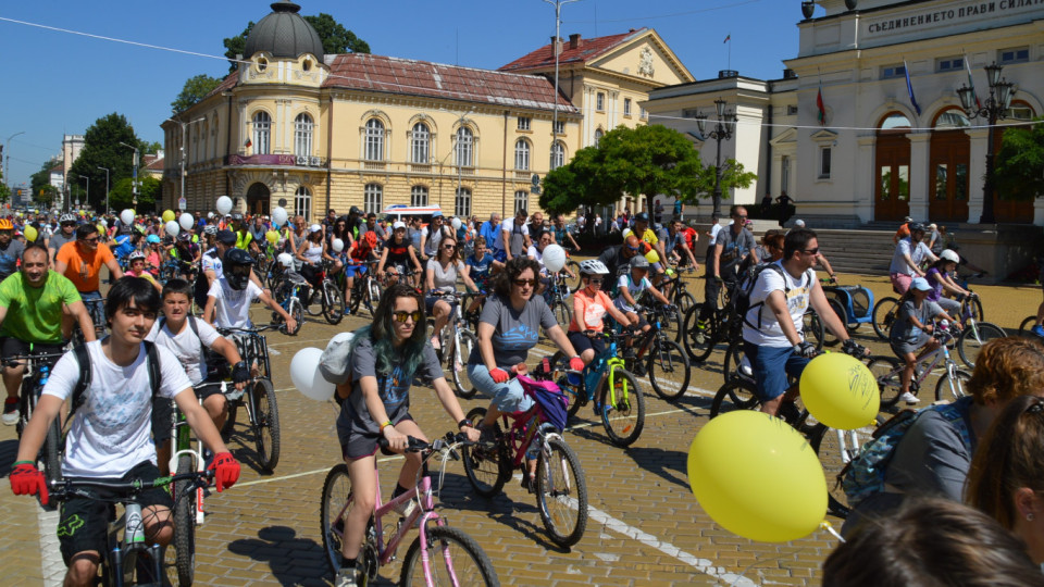 1500 на велошествие за чист въздух в София | StandartNews.com
