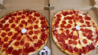 У дома пицата по-скъпа отколкото на ресторант?