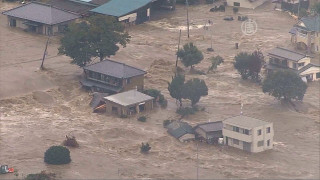 Наводнения с жертви в Япония