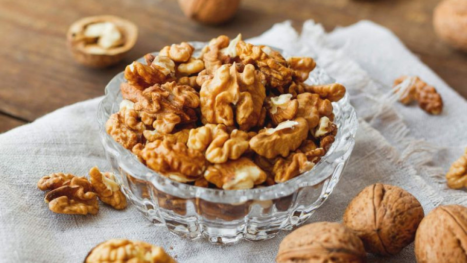 Орехите борят лош холестерол и пазят сърцето | StandartNews.com