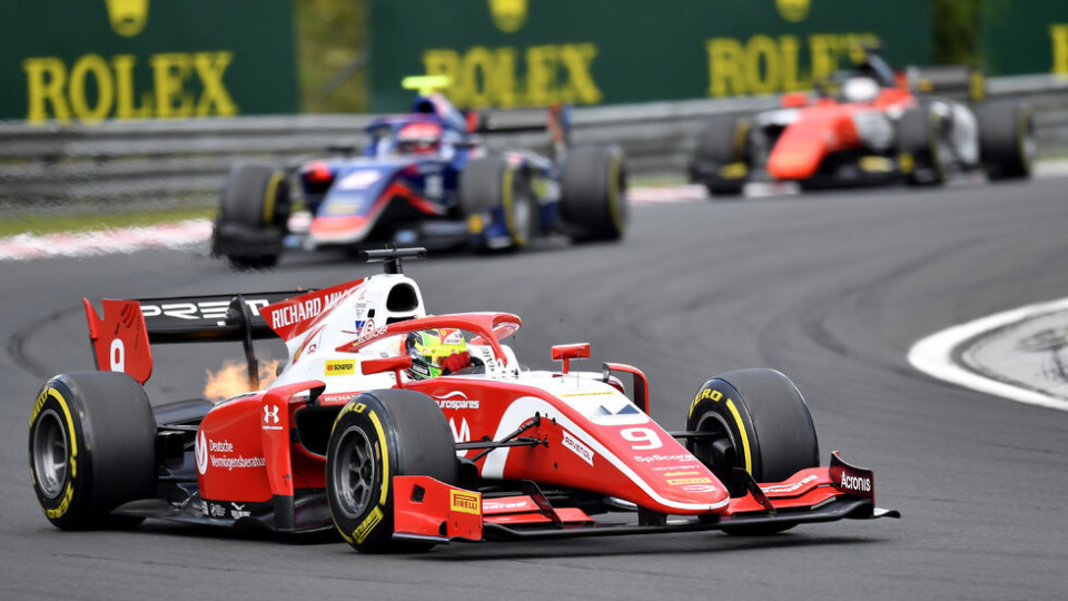 Формула 1 остава без Гран при на Китай за 2020 | StandartNews.com