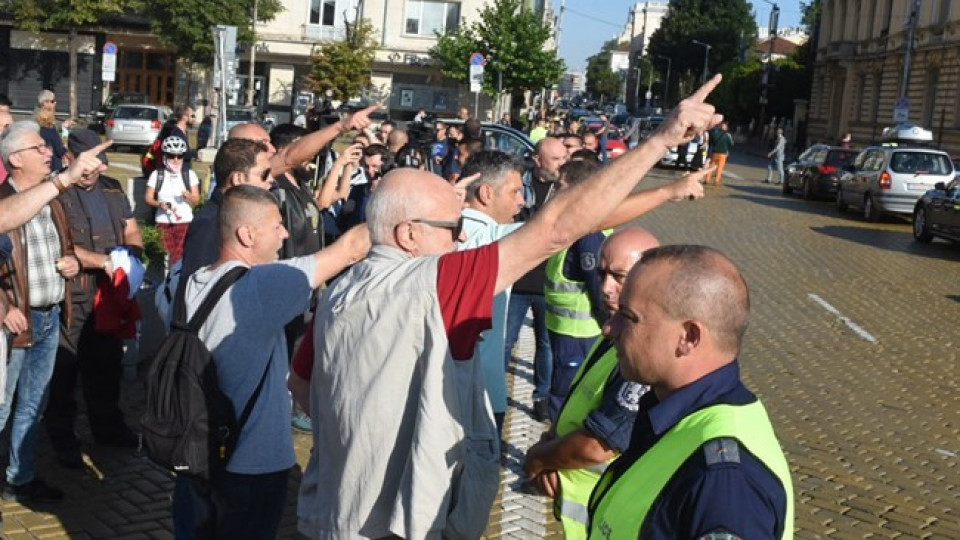Протестът не се хвана на въдицата за блокажи | StandartNews.com