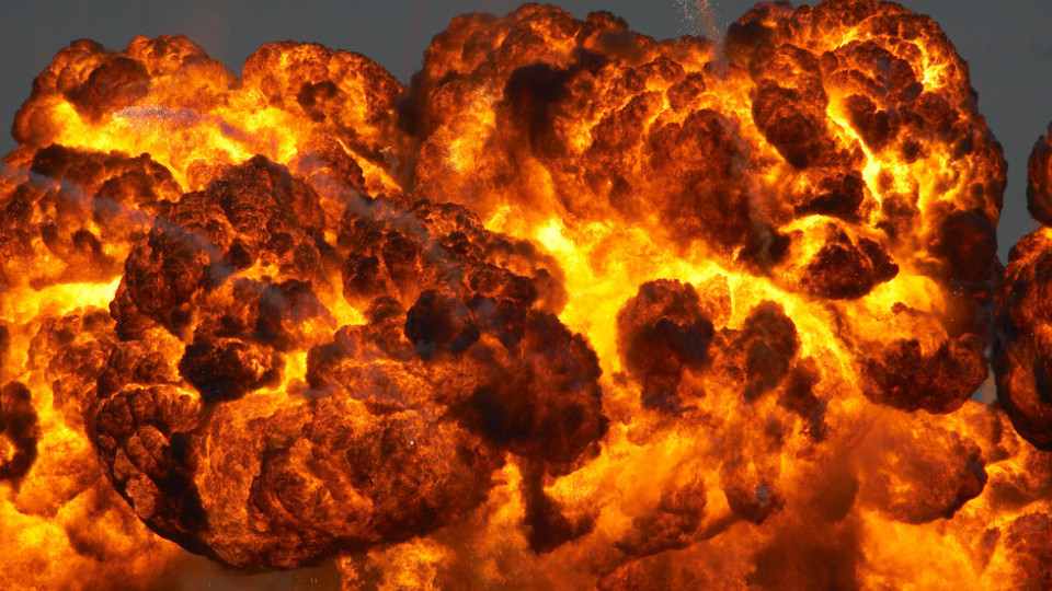 Взрив в склад за боеприпаси разтърси Триполи | StandartNews.com