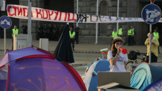 Палаткаджиите с ултиматуми /ОБНОВЕНА/