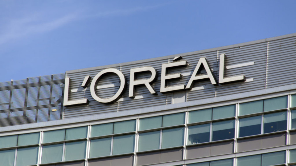 L’Oréal България с голямо продуктово дарение за БЧК | StandartNews.com