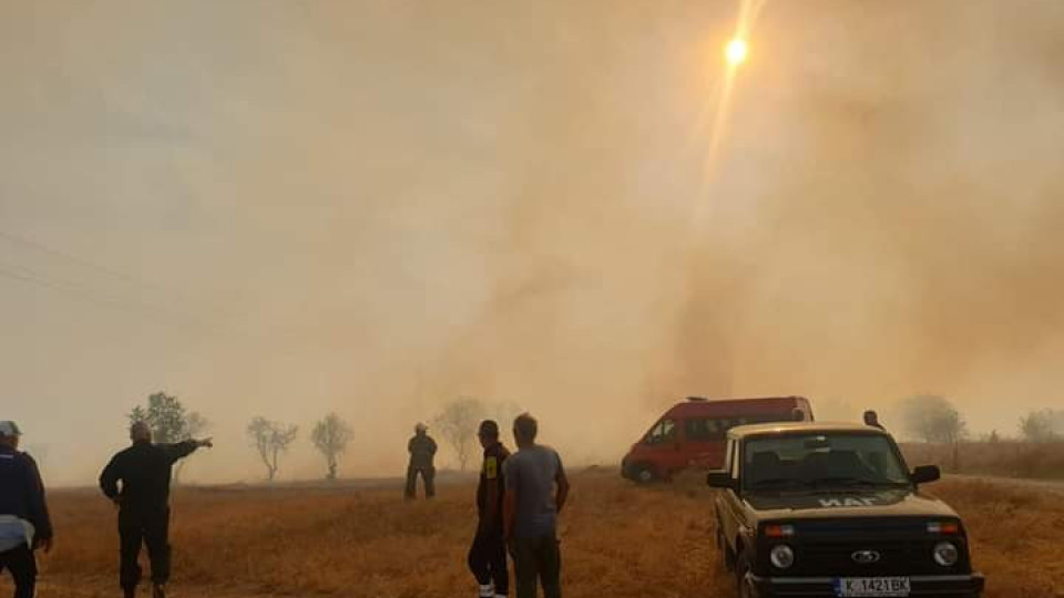 Пожарът в Хасковско може да подпали и Турция | StandartNews.com