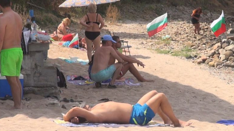 Пак плаж на Росенец, но всеки ден не е Великден | StandartNews.com