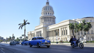 Куба започва живот с корекоми