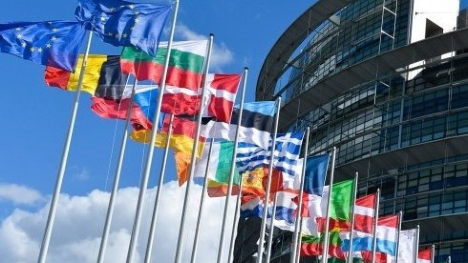 Парите от ЕС за COVID-19 стават ясни през октомври | StandartNews.com