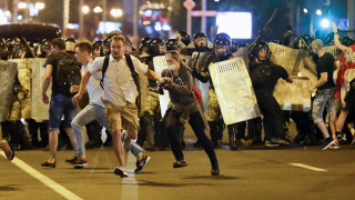 Протести в Беларус срещу побоите в ареста