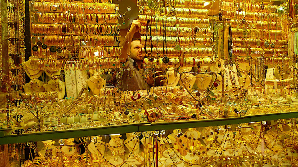 Турците купуват злато като луди | StandartNews.com