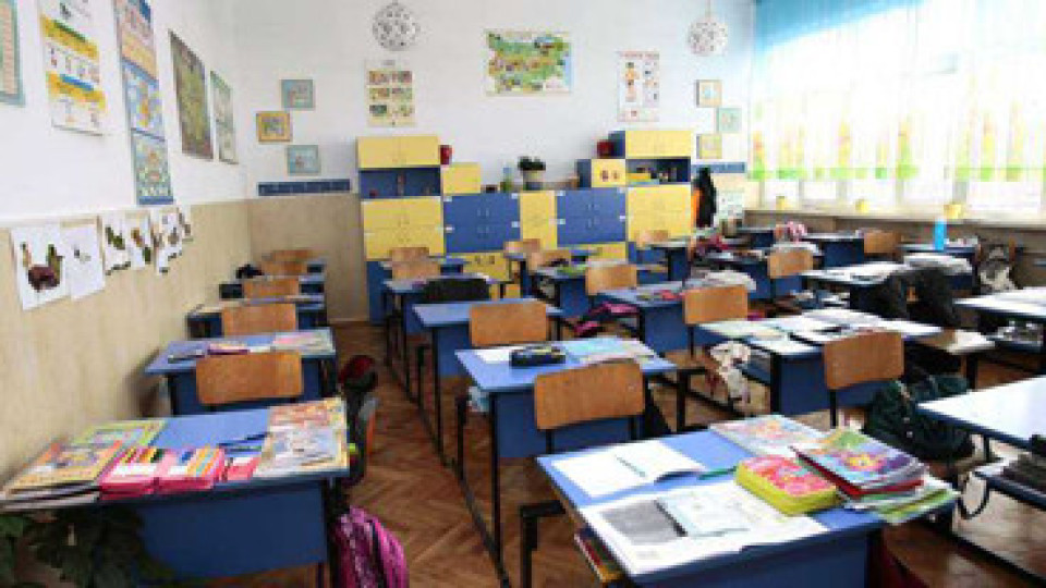 Ковид-коридори в училищата | StandartNews.com