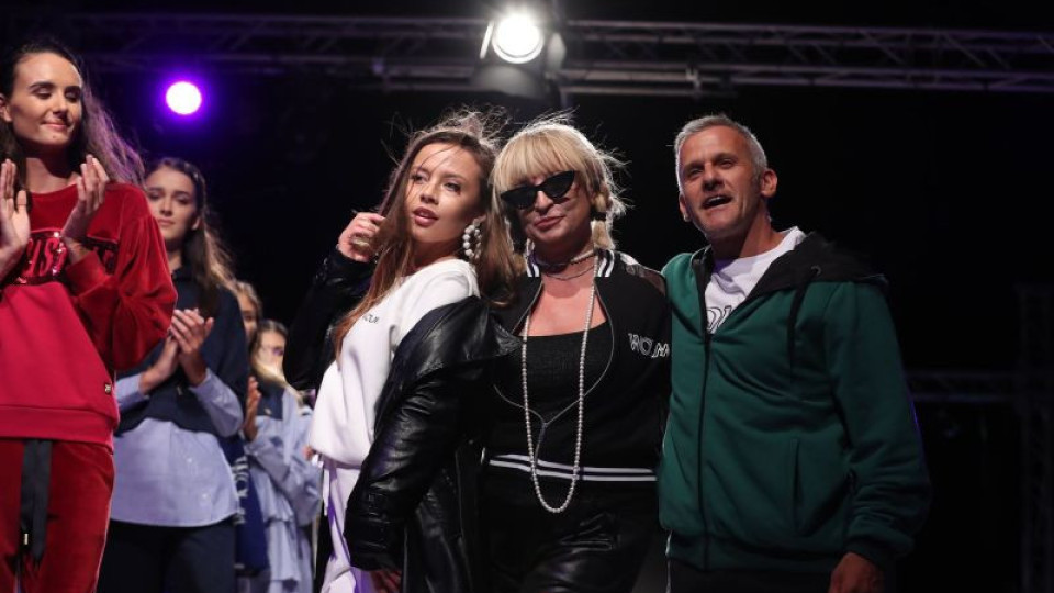 Йордан Йовчев дефилира на Summer Fashion Weekend 2020 | StandartNews.com