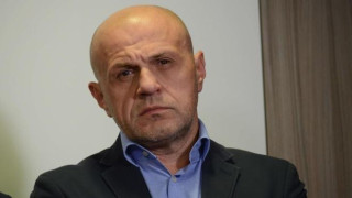 Дончев: Радев се държи като партиен лидер