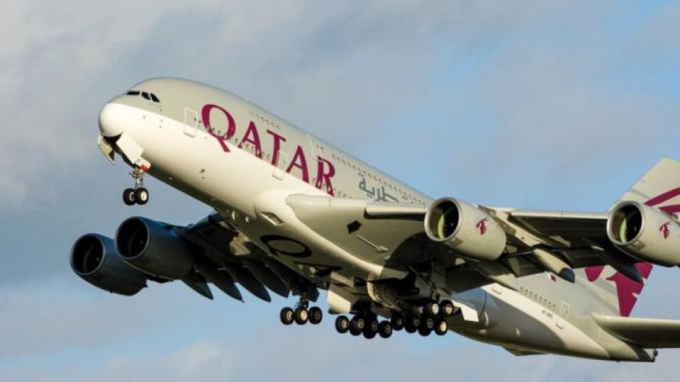 Катарските авиолинии върнаха $1,2 млрд. на клиенти | StandartNews.com