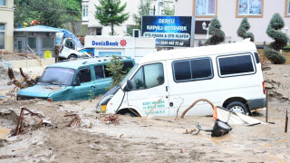 Порои взеха жертви в Турция