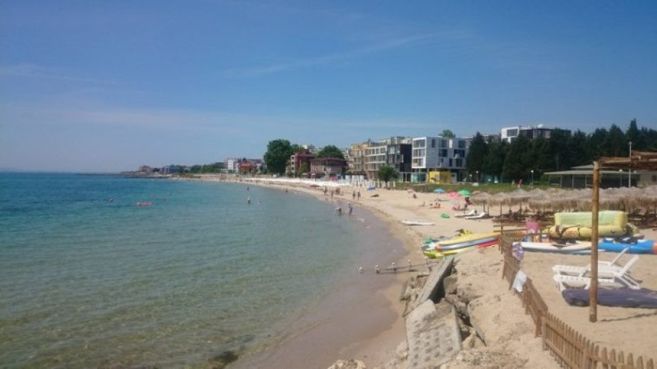 Проверяват за незаконно паркиране на плажа в Равда | StandartNews.com