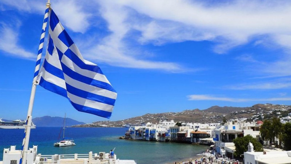 Още 3 седмици ограничения за туристи в Гърция | StandartNews.com