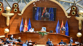 Заев пак стана премиер на Северна Македония