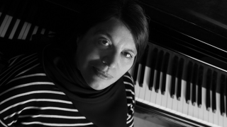 Анжела Тошева свири Бетовен в зала „България“