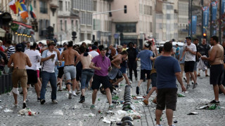 Жесток футболен бой изуми Европа