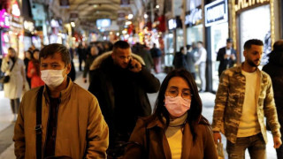 Турция изпада в нокдаун заради коронавируса