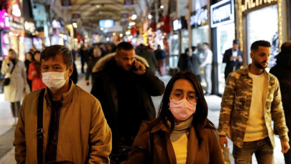 Турция изпада в нокдаун заради коронавируса | StandartNews.com