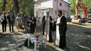 Фандъкова:Заразата няма да затваря училища в София