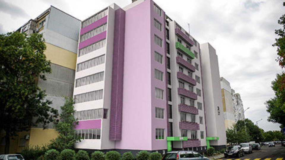 В Бургас ще бъдат обновени 11 жилищни сгради | StandartNews.com