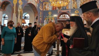 Църквата оказа голяма чест на Борисов