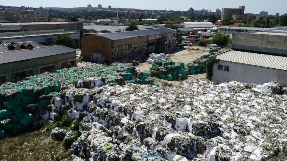 Прокуратурата шокира с инфо за боклука на Бобокови | StandartNews.com