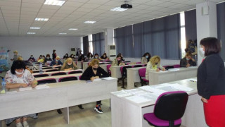 Тракийският университет проведе изпит за магистри по 2 специалности