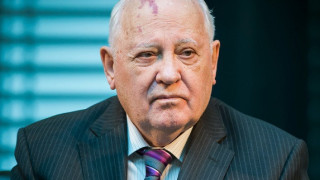 Горбачов - герой на спектакъл в Москва