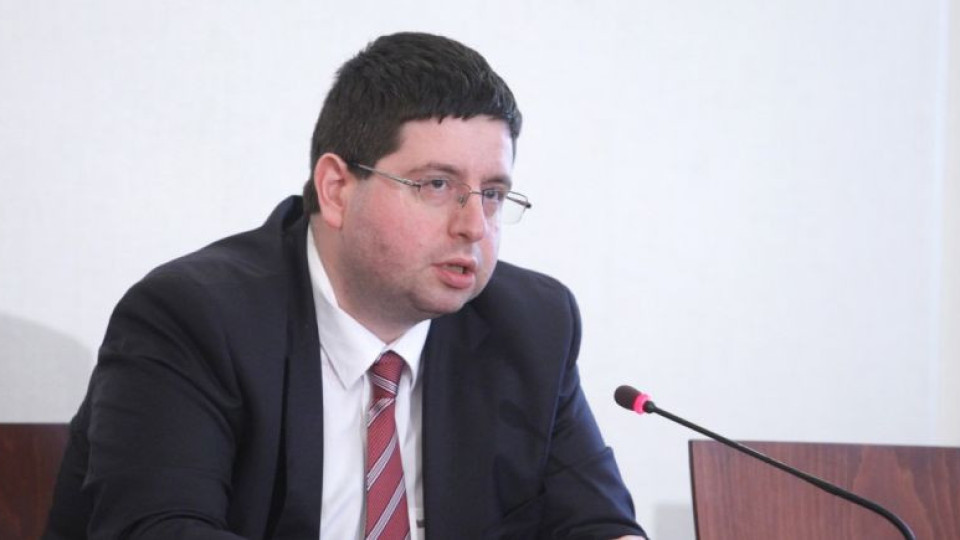 Чобанов: Не се вижда възстановяване на икономиката | StandartNews.com
