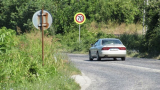 Пътните знаци у нас са призраци