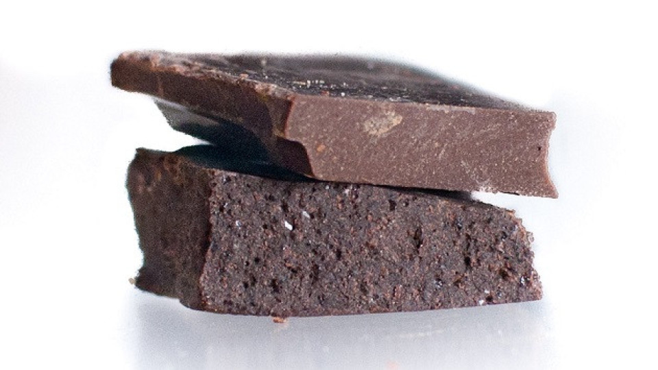 Горчивият шоколад ни пази от хипертония | StandartNews.com