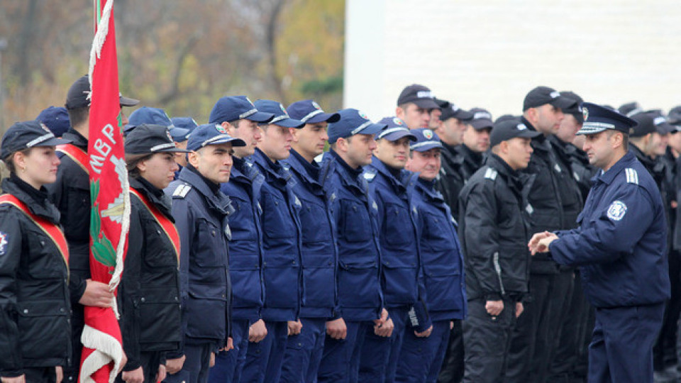 И полицаите в Бургас на протест. Готвят национален | StandartNews.com