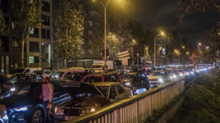 Цял Париж се изнася, задръстването е 700 км