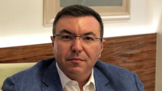 Костадин Ангелов здрав, но под карантира