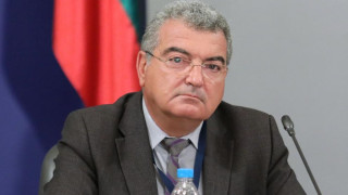 Шефът на РЗИ София под карантина, връщат Данчо Пенчев