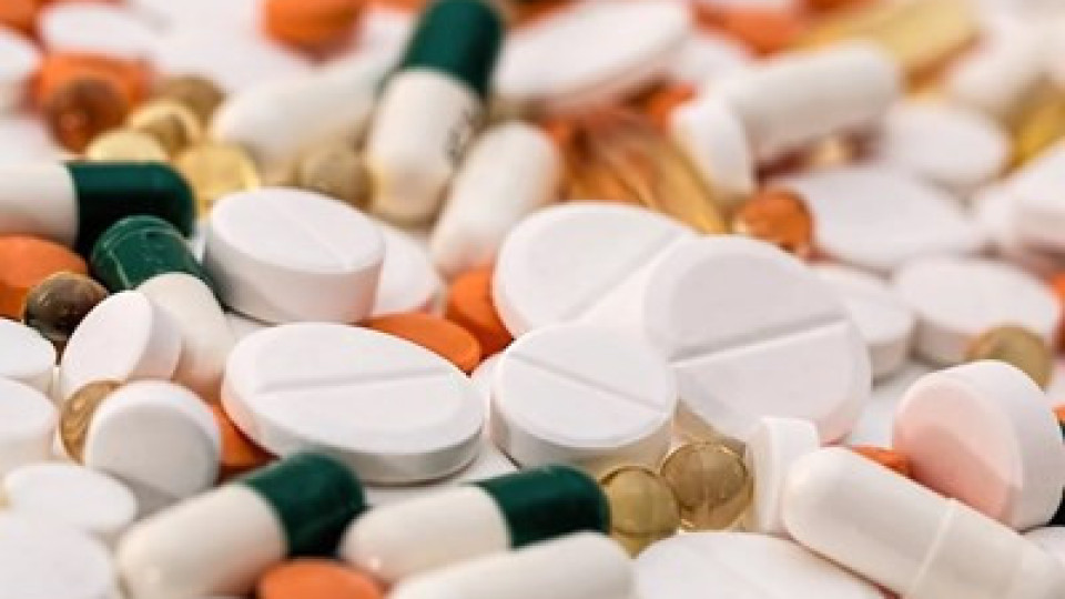 Нашенци изкупиха аспирина в Одрин | StandartNews.com