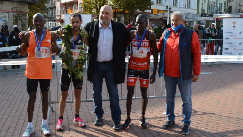 Мароканец спечели маратон Варна и взе джакпота | StandartNews.com