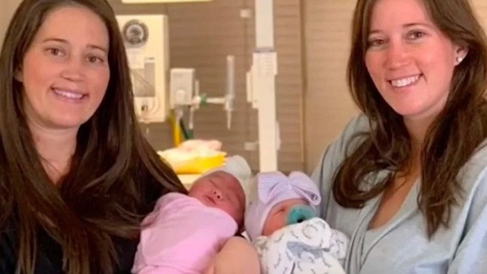 Близначки родиха заедно на рождения си ден | StandartNews.com