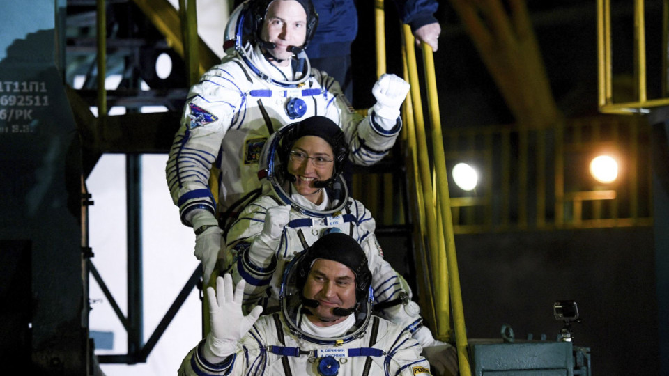 Руснаци в космоса, САЩ ги поддържа | StandartNews.com